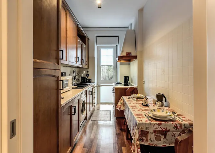 Etiopia Apartment *